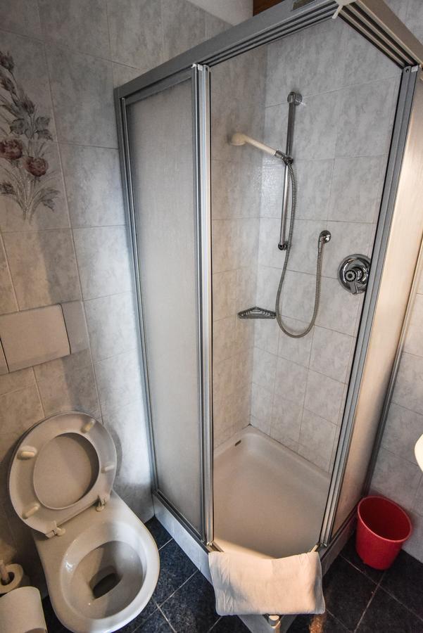 Albergo Somont Ortisei Pokoj fotografie